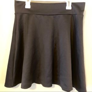 Gray stretchy a-line skirt